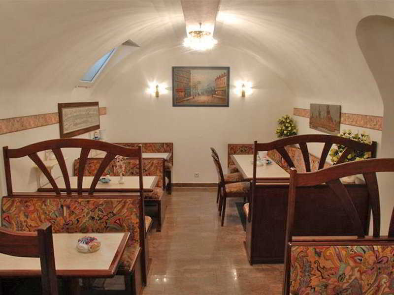 Domblick Garni 3* Keulen